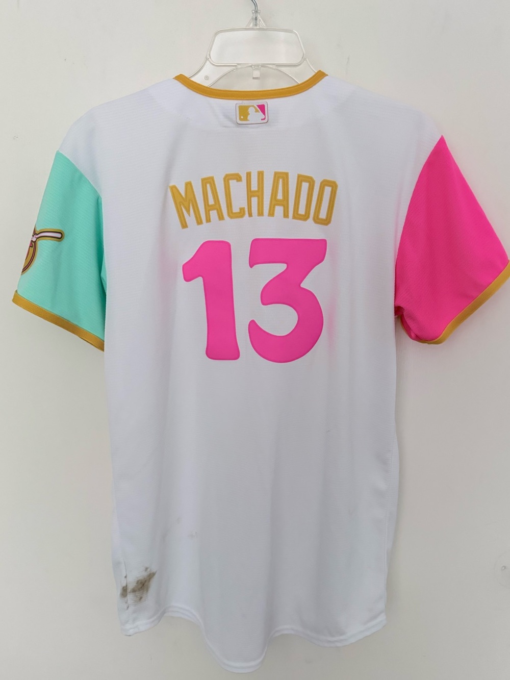 Nike San Diego Padres Machado City Connect Youth Baseball Jersey XL